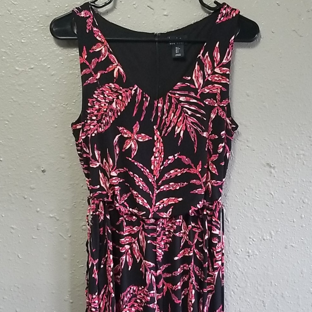 Floral Stretchy Jumpsuit!